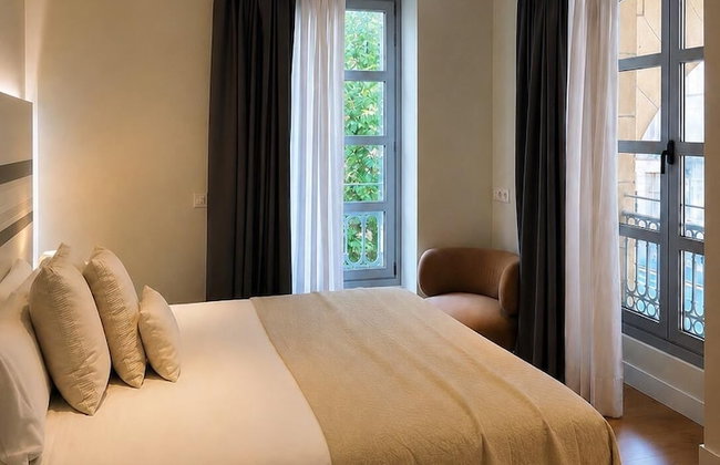 Legazpi Doce Rooms & Suites - Photo 42