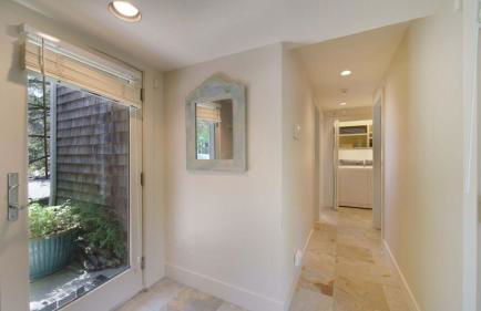 Chapman Cove by Avantstay Gorgeous Beach Bungalow w/ Sauna - Photo 44