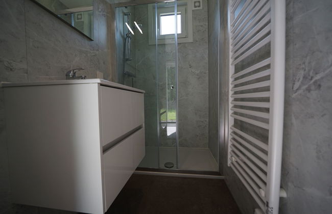 2 bedroom House in IJhorst with swimming pool and terrace - Photo 8