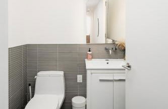 Luxury 2BD nr Wall St Gym Rooftop w/d - Foto 11