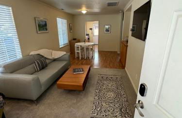 Charming Downtown Cottage - Foto 6