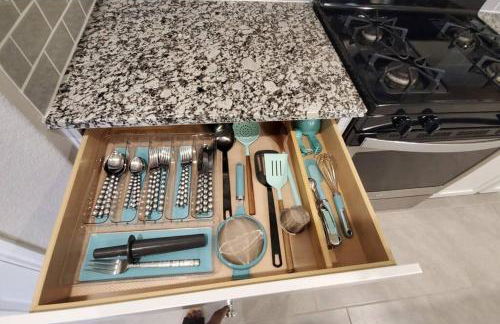 Katy Vibes With Jacuzzi, Elegant and Peaceful 3BR - Foto 56