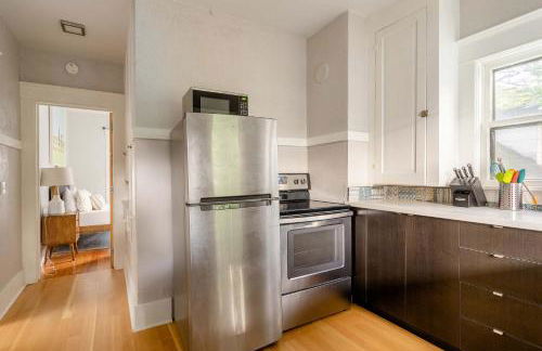 Stay Portland - Portland Classic - Parks, Eateries & Local Shops - Photo 15