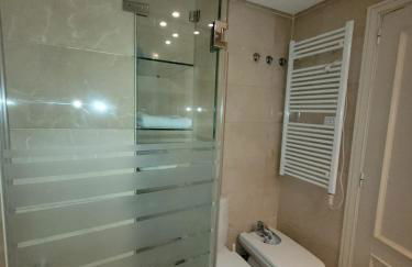 Marina Banus Apartment with Amazing Views - Photo 21