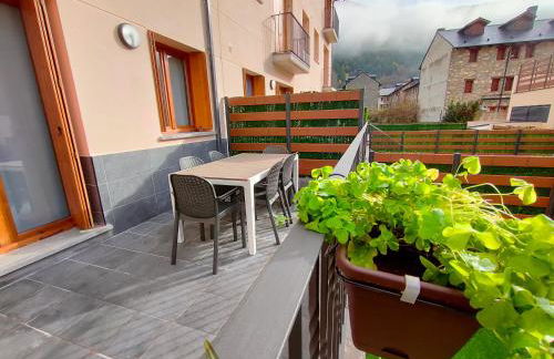 Jardín Araguás - Photo 16