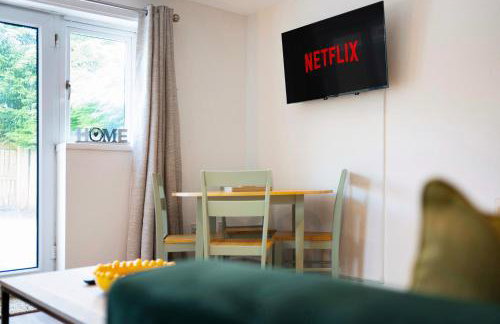 New! 5BR in Newton Drive - Foto 9