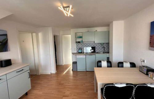 Frisch renovierte Ferienwohnung Haldenblick für 2-4 Personen, zentral gelegen - Foto 1