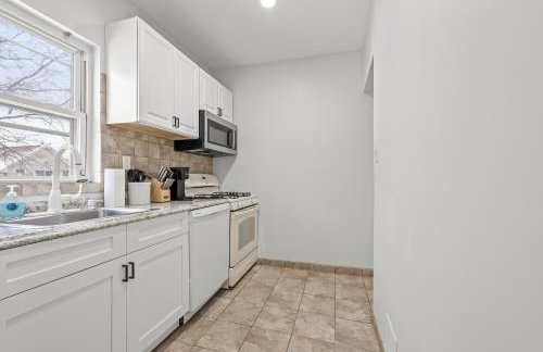 Spacious 3-Bedroom Apartment near NYC - 15min to Times Square, Empire State Building, Central Park, Statue of Liberty - Foto 4