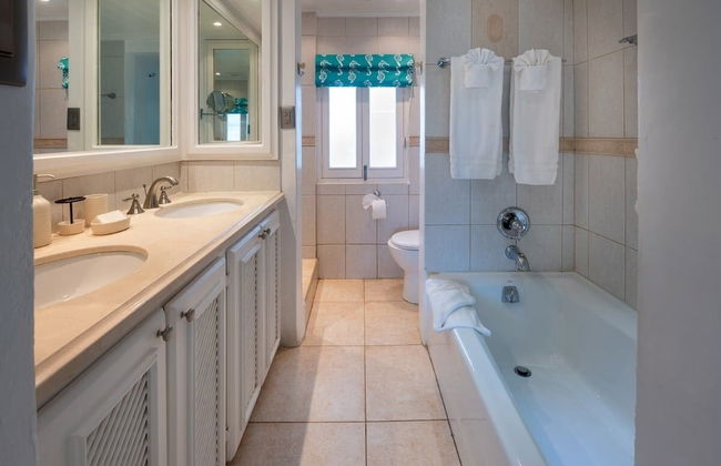 Condos on Glitter Bay Estate by Blue Sky Luxury - Foto 32