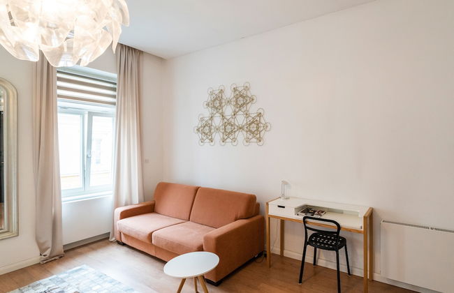 Baross Boutique Apartman Urban Rooms - Photo 19