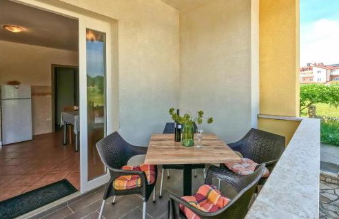 Stunning Apartment In Lovrecica - Foto 9