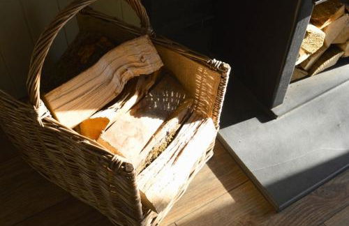 Lavender Lodge - Photo 8