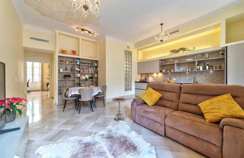 Elegant apartment in Nice centre with grand terrace - Foto 19