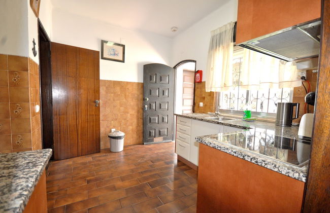 Traditional Private Pool, Walking Distance to Centre, Golf Facing - Foto 7