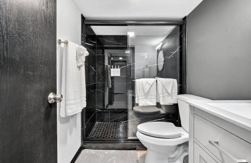 Greenway Getaway-Private Huge outdoor fun, Game,Navy - Foto 24