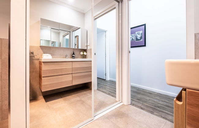 Whale Watcher 1 - Photo 11