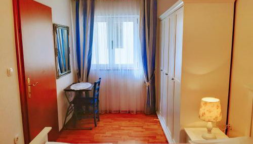 Apartments Vrisak - Photo 4