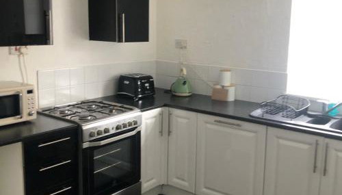 Normanby Raybould house - Photo 5