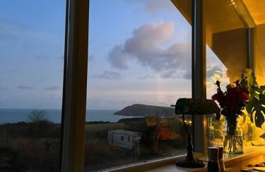 Lofthouse - secluded quirky cottage with sea views! - Photo 34