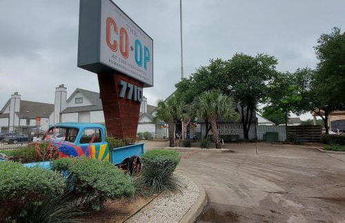 Super coOp en el centro medico - Foto 61