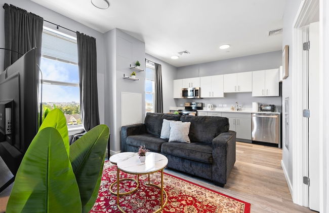 Furnished Apartments near Encore Boston - Photo 58