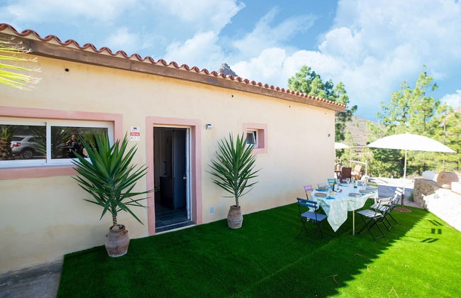 Appealing Holiday Home in La Escalona With Mountain Views - Photo 36