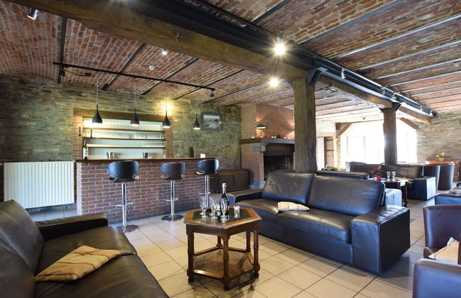 Alluring Farmhouse in Lavacherie with Hot Tub - Photo 15