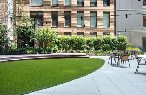 Blueground Chelsea rooftop pool nr The Vessel NYC-2147 - Foto 20