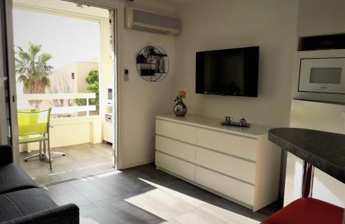 Domaine de La Coudouliere, Vue Mer, Plage, Piscine et Parc - Foto 4