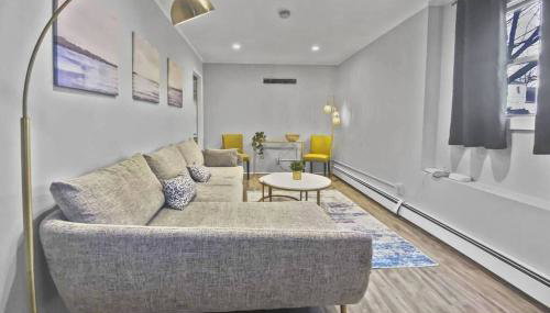 Bright 2BR Apartment in Stamford - Foto 5