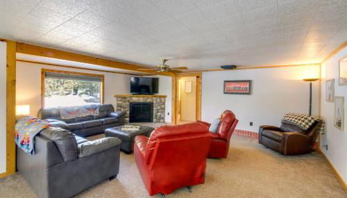 Hike, Bike and Boat Cabin with Dock on Seeley Lake! - Foto 2