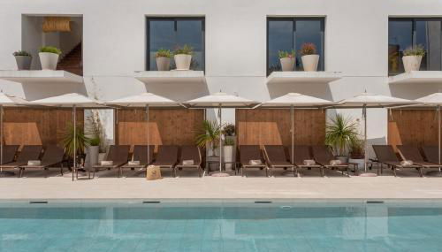 Marconia Boutique Residence - Photo 2, sunbed