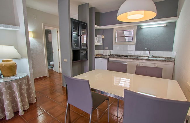 Apartamentos HG Tenerife Sur - Photo 13