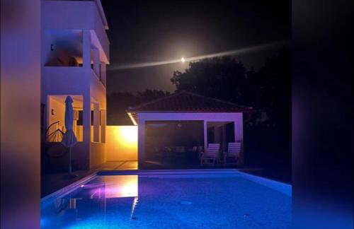 MK Apartments - Photo 1