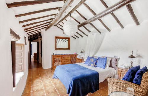 Villa in Montefrio near Iznajar Lake - Photo 5