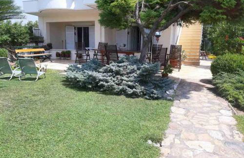 Παραθαλάσσιο διαμέρισμα με κήπο στον Αγιόκαμπο - Foto 19