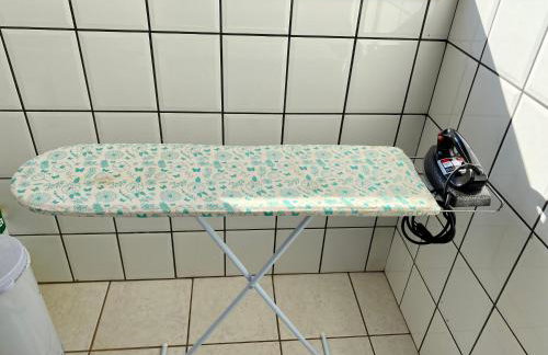 Apto no centro perto do Shopping com 2 Quartos de Casal ArCond WiFi 500megas HomeOffice e Garagem em Dourados - Photo 26