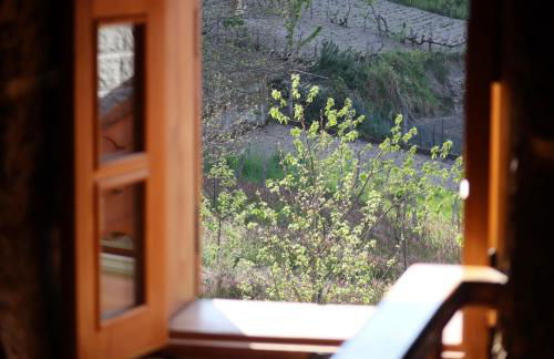 Comfortable Rural Cottage in Ancient Village in the Douro Region - Photo 27