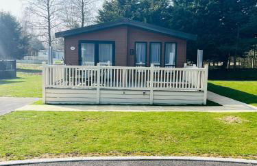 Hawthorne Villa with Hot Tub - Foto 1