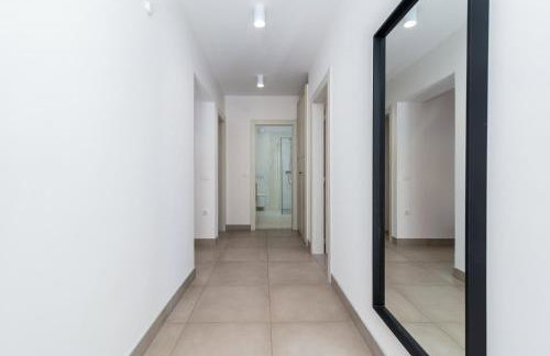 Maca Apartments & Suites with Heated pool near beach 50m - Foto 66