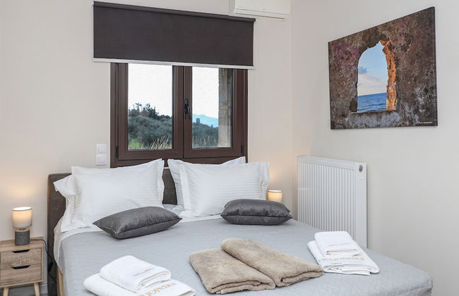 Heliopetra Lux Villa with private Pool - Foto 1