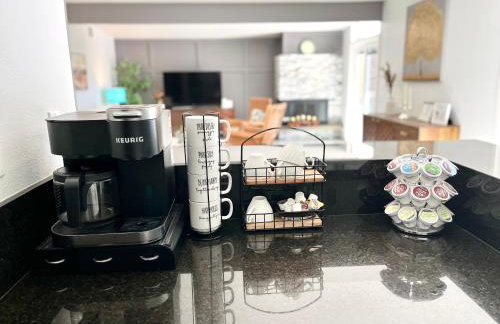 NEW cozy beautiful house with pool and hot tub - Foto 19