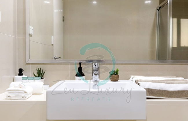 Zen Ocean Charm 3BR Luxury W Front Apt Pool BBQ - Foto 19