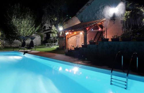 3-4 Cottages Entire Site Private Pool for Relaxing Holidays & Special Occasions near Aubeterre - Foto 19