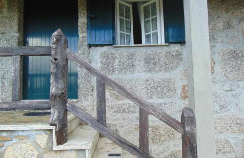 Casa de Granito Charmosa - Foto 4