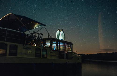 Boats & Yachts at Zehdenick Marina by Kuhnle-Tours - Photo 9