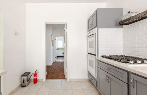 Cozy 3-Bedroom Home in K-town Los Angeles - Foto 14