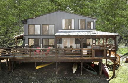 Waterfront w Hot Tub Fire Pit Deck & Water Toys - Foto 4