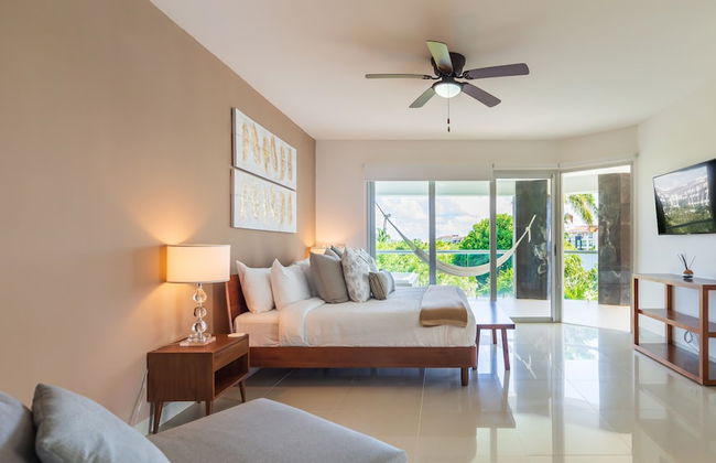 Mareazul Casa Sol 2 Bedroom Apts by RedAwning - Foto 1