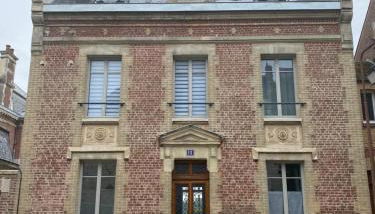 Le Haut 33 : Maison bourgeoise de caractère à Laon - Foto 2